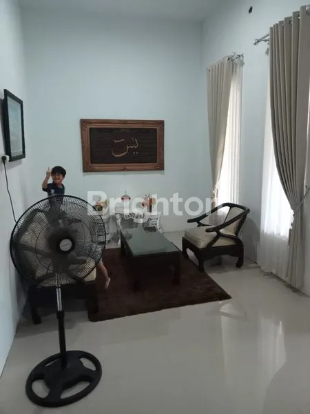 image RUMAH 2 LANTAI DI MUTIARA REGENCY SIDOARJO (4)