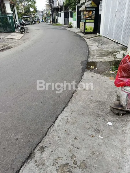 image RUMAH STRATEGIS HITUNG TANAH DEKAT MALL & TOL PASTEUR (3)
