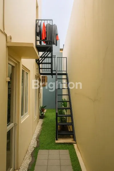 image RUMAH 4KT DI KELAPA DUA, LT 280M² (7)