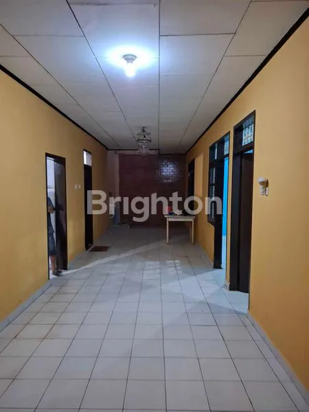 image DISEWAKAN RUMAH SIAP HUNI PULO ASEM PRATAMA LOKASI YG TENANG AMAN DAN NYAMAN . (7)