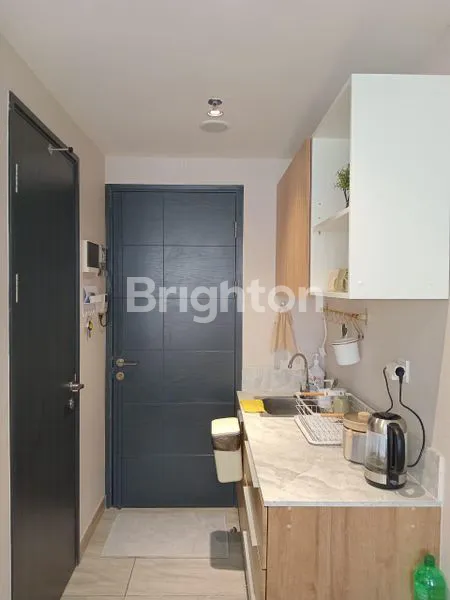 image STUDIO MEWAH, LANGKA, SIAP HUNI DI COLLINS HYDE — DEKAT LIFT, INTERIOR PREMIUM, HARGA DI BAWAH PASAR! (2)