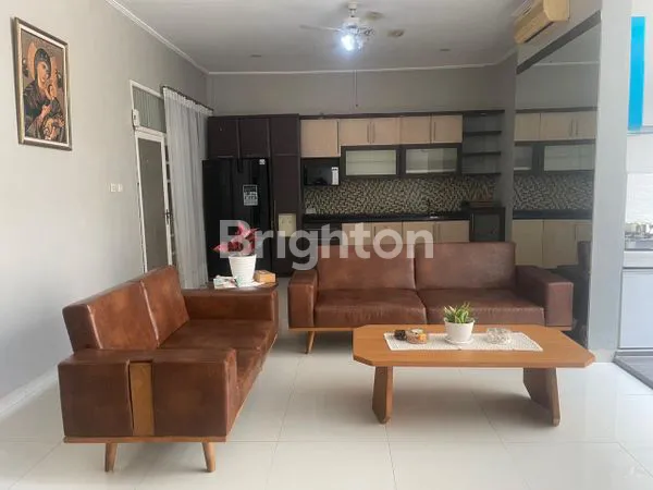 image RUMAH CANTIK MENARIK 3 LANTAI  SIAP HUNI PULO ASEM PRATAMA  LOKASI STRATEGIS, TENANG , AMAN DAN NYAMAN DI JAKARTA- TIMUR (3)