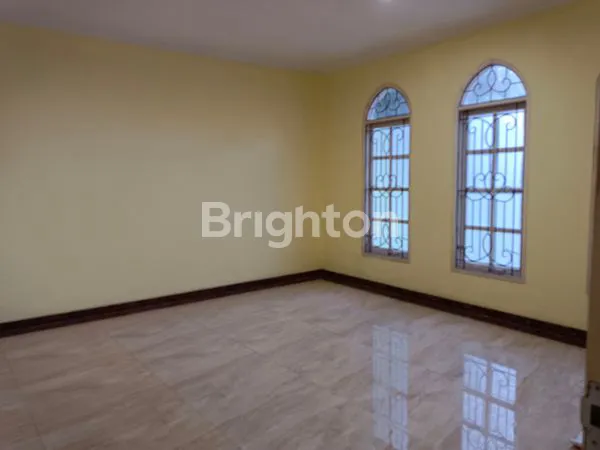 image RUMAH SEWA DI PERUMAHAN BUKIT MEDITERANIA SAMARINDA (2)