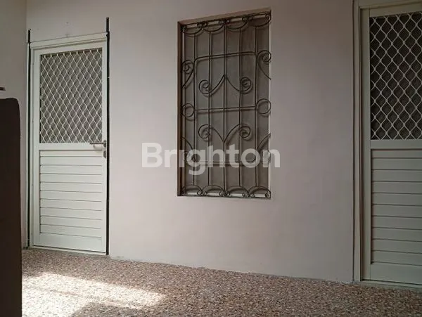 image RUMAH 2 LANTAI KARANG ASEM SURABAYA (4)