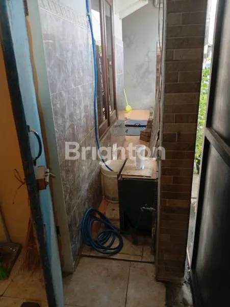 image RUMAH 2 LANTAI KARANG ASEM SURABAYA (7)