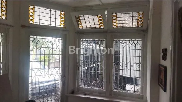 image JUAL RUMAH FURNISH IJEN MALANG (5)