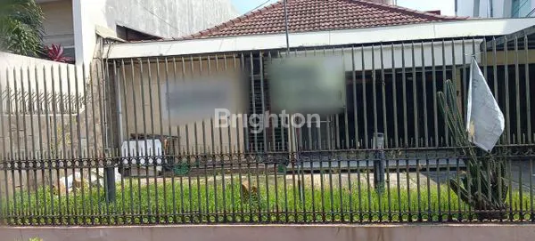 DISEWAKAN RUMAH STRATEGIS