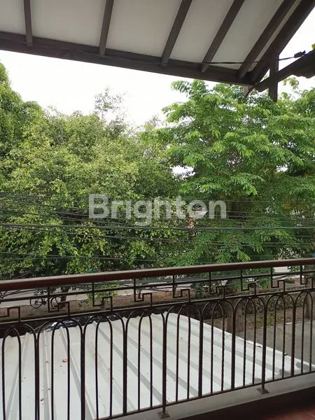 image RUMAH 3 LANTAI DAERAH BCS KELAPA GADING (7)