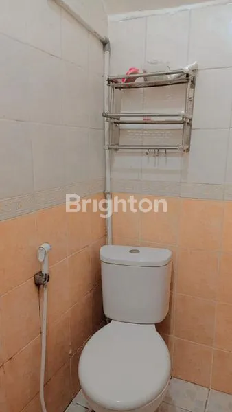 image RUMAH SIAP HUNI SHM DI TANJUNG DUREN JAKARTA BARAT  (4)