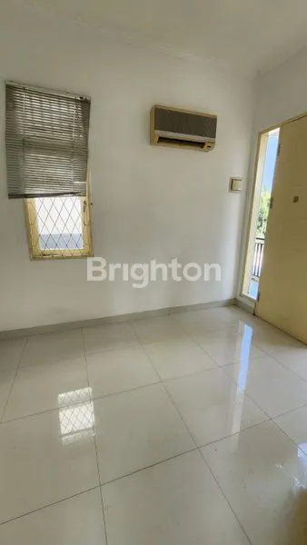 image TAMAN BROMO LIPPO KARAWACI TANGERANG (3)