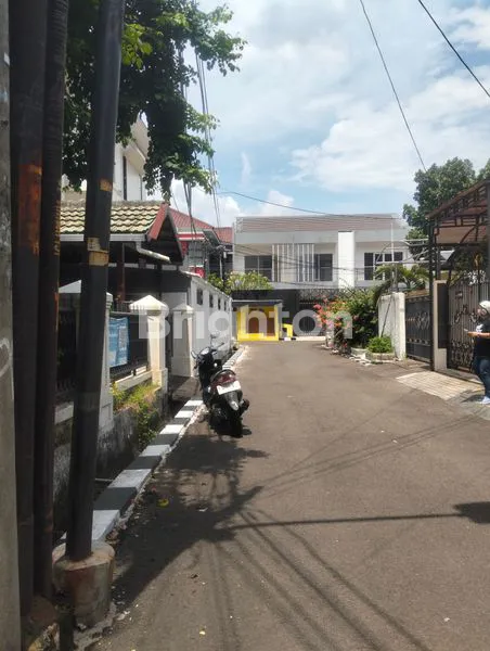image RUMAH BAGUS SIAP HUNI BUMI KEMANGGISAN  (7)