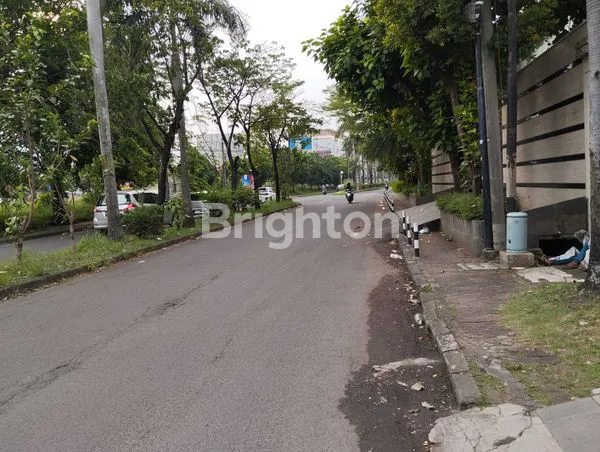 image DIJUAL RUMAH DI TAMAN SURYA (5)