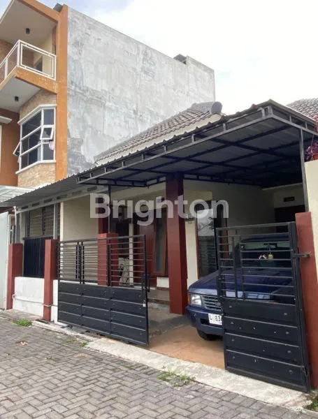 image DI JUAL SEGERAH RUMAH DI WILAYAH BATU (3)