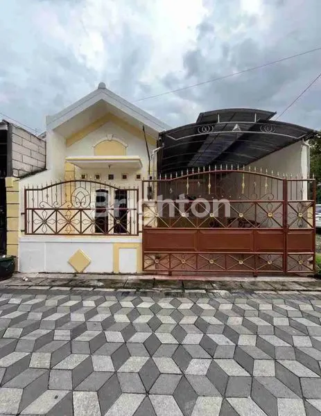 image LEBAK REJO DKT KENJERAN BABATAN PANTAI (1)