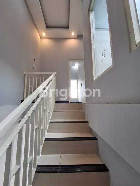 image RUMAH SIAP HUNI 2KT SIMO SURABAYA (6)
