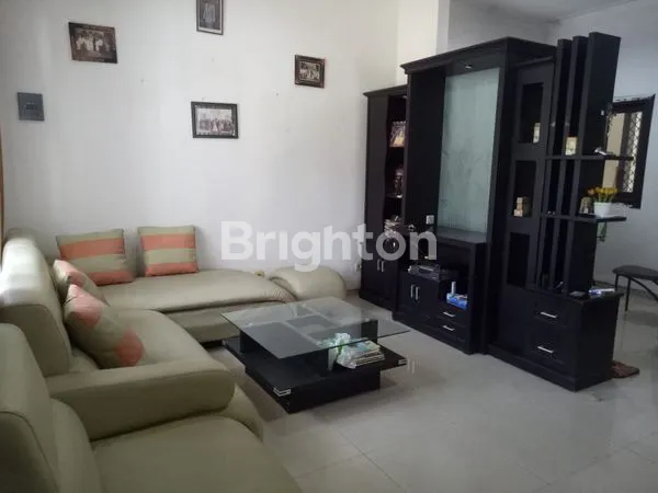 image RUMAH HOOK TAMAN INDAH LT 207M² SIAP HUNI (1)
