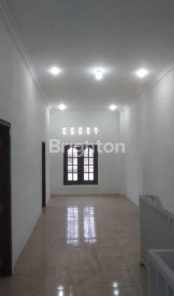 image DI SEWAKAN RUKO SIAP HUNI DI SOLO BARU (3)