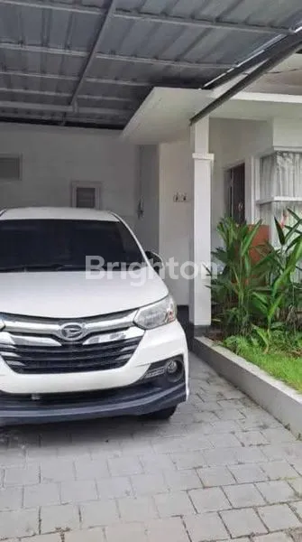 image RUMAH MODERN MINIMALIS DI GUNUNG SALAK (1)