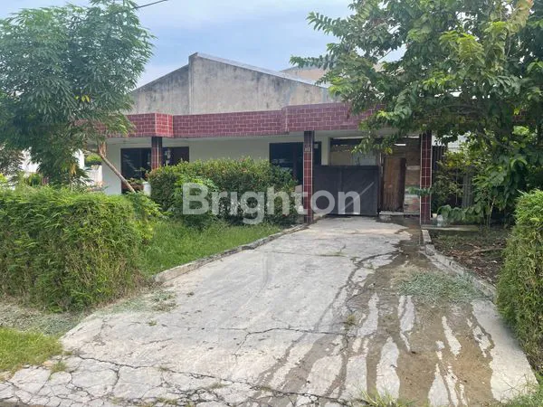 image HUNIAN STRATEGIS 4KT HADAP SELATAN LT 500M² (1)