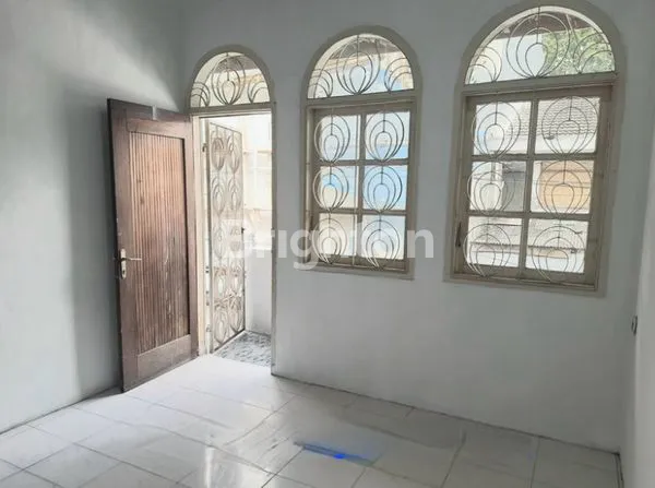 image RUMAH 2 LANTAI SUNTER AGUNG (TJ. PRIOK) – SHM, 3KT, 1+1 KM, GARASI 2, LOKASI SUPER STRATEGIS (7)