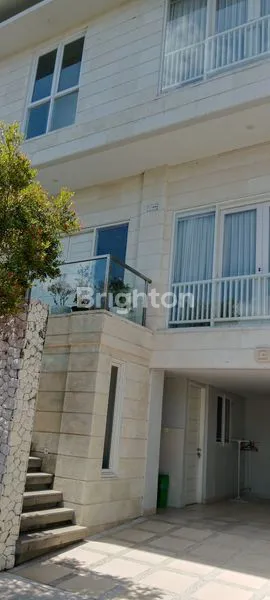 image 3 BR BEAUTIFUL VILLA FOR SALE AT UNGASAN (1)