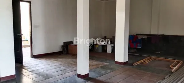 image RUKO EKSKLUSIF DI JALAN UTAMA KUTA SELATAN SANGAT COCOK UNTUK USAHA NAIK DAUN (4)
