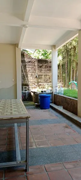 image RUKO EKSKLUSIF DI JALAN UTAMA KUTA SELATAN SANGAT COCOK UNTUK USAHA NAIK DAUN (2)