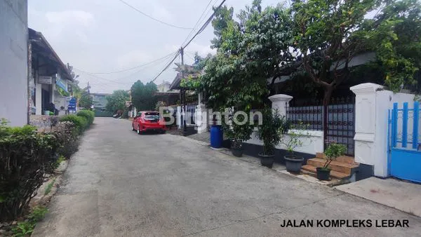 image RUMAH 200M2 LOKASI STRATEGIS DIJUAL CEPAT (2)