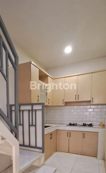 RUMAH SEMI FURNISH SHM AKSES MOBIL DI PADEMANGAN JAKARTA UTARA