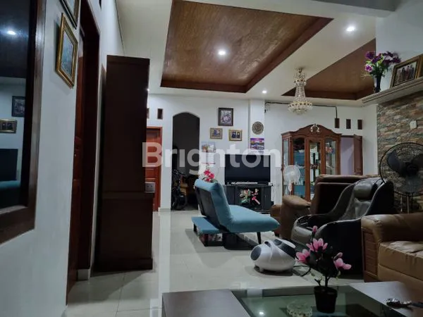 image RUMAH SIAP HUNI LT 192M² DI RAWALUMBU BEKASI (3)