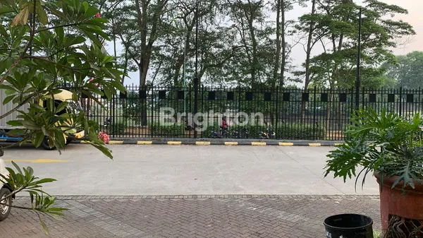 image RUKO 3 LANTAI SIAP PAKAI AREA METROPOLIS TOWN SQUARE TANGERANG – LOKASI SUPER STRATEGIS! JUAL CEPAT (6)