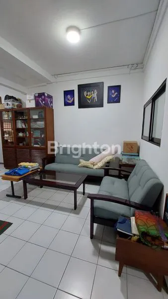 image RUMAH 2 LANTAI RENOVASI DI KELAPA GADING (2)