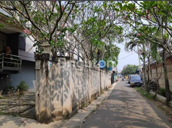 image HOTEL 33 KAMAR + TEMPAT KOST 40 KAMAR, JARAK 150M KE JL R (4)