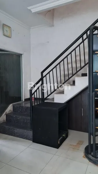 image RUKO TAMAN SURYA - 3 LANTAI - LOKASI PRIMA (4)