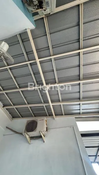 image JUAL CEPAT RUMAH 2 LANTAI DI CLUSTER CATALINA LOKASI STRATEGIS DI PERBATASAN ANTARA GADING SERPONG DAN BSD CITY BERADA DI PUSAT PERKEMBANGAN DAN DEKAT DENGAN FASILITAS PENTING,PENDIDIKAN,RUMAH SAKIT DAN PUSAT PERBELANJAAN (2)