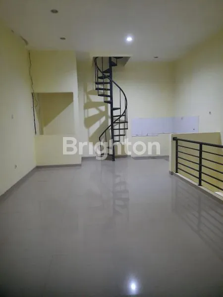 image RUKO 3,5 LANTAI STRATEGIS DI MUARA KARANG (6)