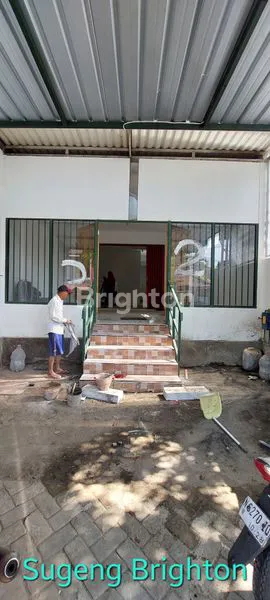 image RUKO BARU RENOV SIAP PAKAI LAHAN PARKIR DISAMPING JALAN UTAMA SELALU RAMAI DAERAH TANJUNG, IR RAIS MALANG (2)