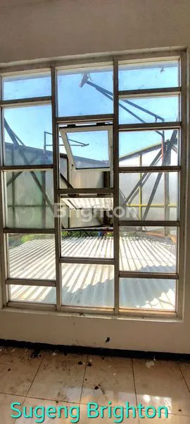 image RUKO BARU RENOV SIAP PAKAI LAHAN PARKIR DISAMPING JALAN UTAMA SELALU RAMAI DAERAH TANJUNG, IR RAIS MALANG (8)