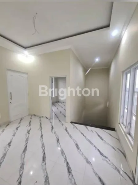 image BANGUNAN BARU 2 LANTAI SIAP HUNI DI MAKAMHAJI (2)