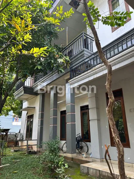 HUNIAN STRATEGIS DEKAT SEKOLAH FAVORIT