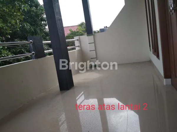 image GRIYA JATI SARI: RUMAH 4KT 3KM SHM SIAP HUNI (4)