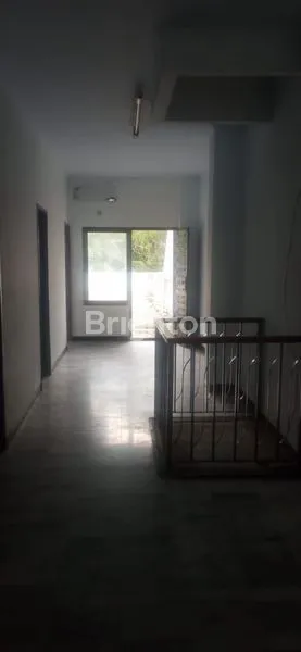 image DIJUAL RUMAH DI CISANGIR - KEBAYORAN BARU (8)