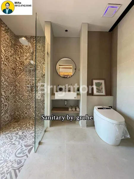 image DIJUAL TOWNHOUSE BARU 4,5 LANTAI DI WIJAYA KEBAYORAN BARU JAKARTA SELATAN – DENGAN LIFT & ROOFTOP DI LOKASI PREMIUM DEKAT SCBD & PACIFIC PLACE (5)