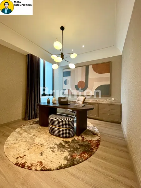 image DIJUAL RUMAH MEWAH 2 LANTAI THE GRAMERCY ALAM SUTERA TIPE ALCA – 398M² BONUS VOUCHER RP 500 JUTA (2)