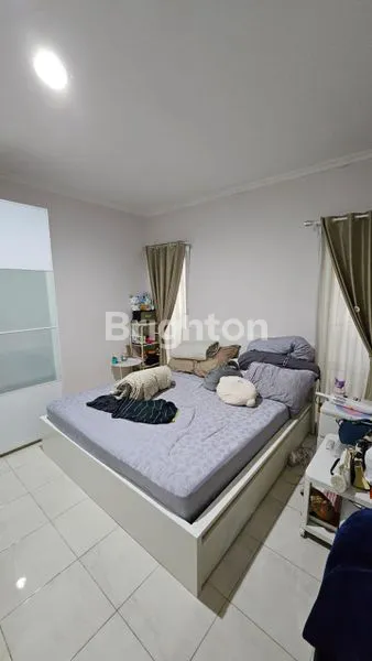 image RUMAH 2 LANTAI 3KT 3KM CLUSTER DI LIPPO KARAWACI TANGERANG (3)