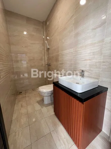 image KENCANA LOKA, MEWAH MODERN KLASIK, SANGAT STRATEGIS,  SIAP HUNI (4)