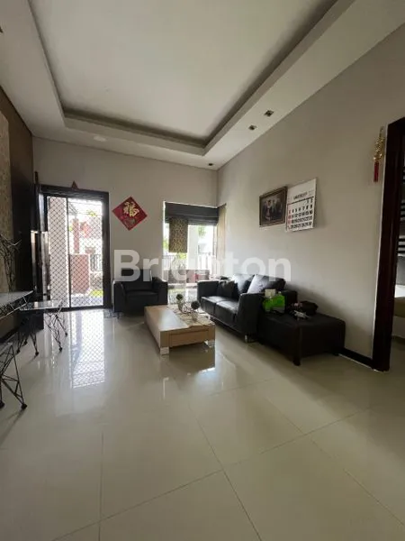 image RUMAH EKSKLUSIF DI DARMO PERMAI TIMUR (2)