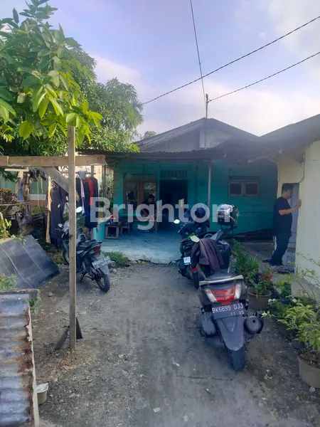 image JUAL RUMAH LAMA DAN TANAH DI MARELAN PASAR 1 REL (4)