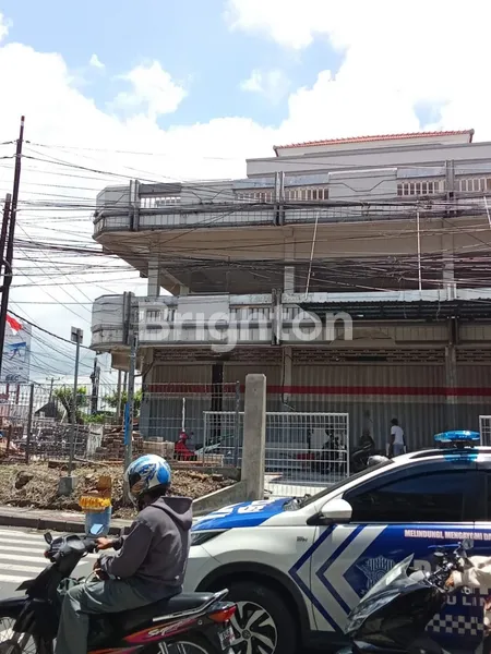 image RUKO STRATEGIS HOOK SELATAN-BARAT DI JALAN BULU INDAH (1)