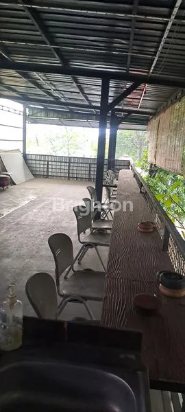 image RUANG USAHA BEKAS COFFEE SHOP DEKAT UNS (4)